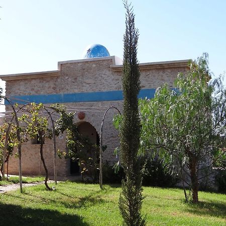 Douar Noujoum Bed & Breakfast Есувейра Екстериор снимка