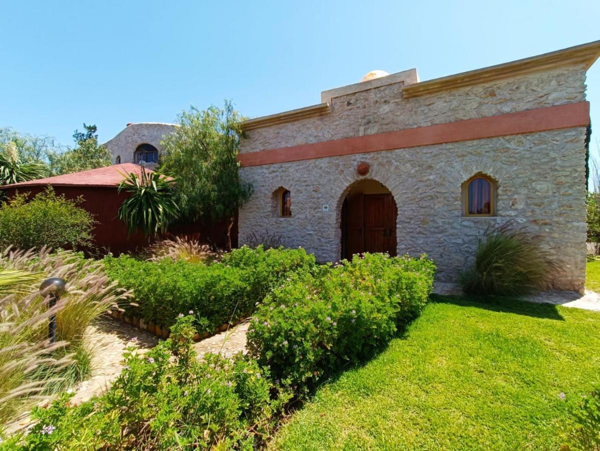 Douar Noujoum Bed & Breakfast Есувейра Екстериор снимка