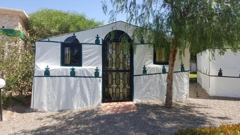 Douar Noujoum Bed & Breakfast Есувейра Екстериор снимка