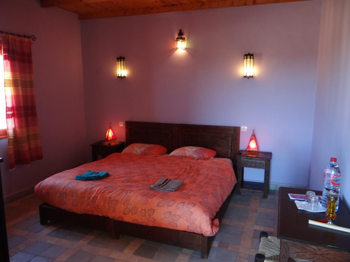 Douar Noujoum Bed & Breakfast Есувейра Екстериор снимка
