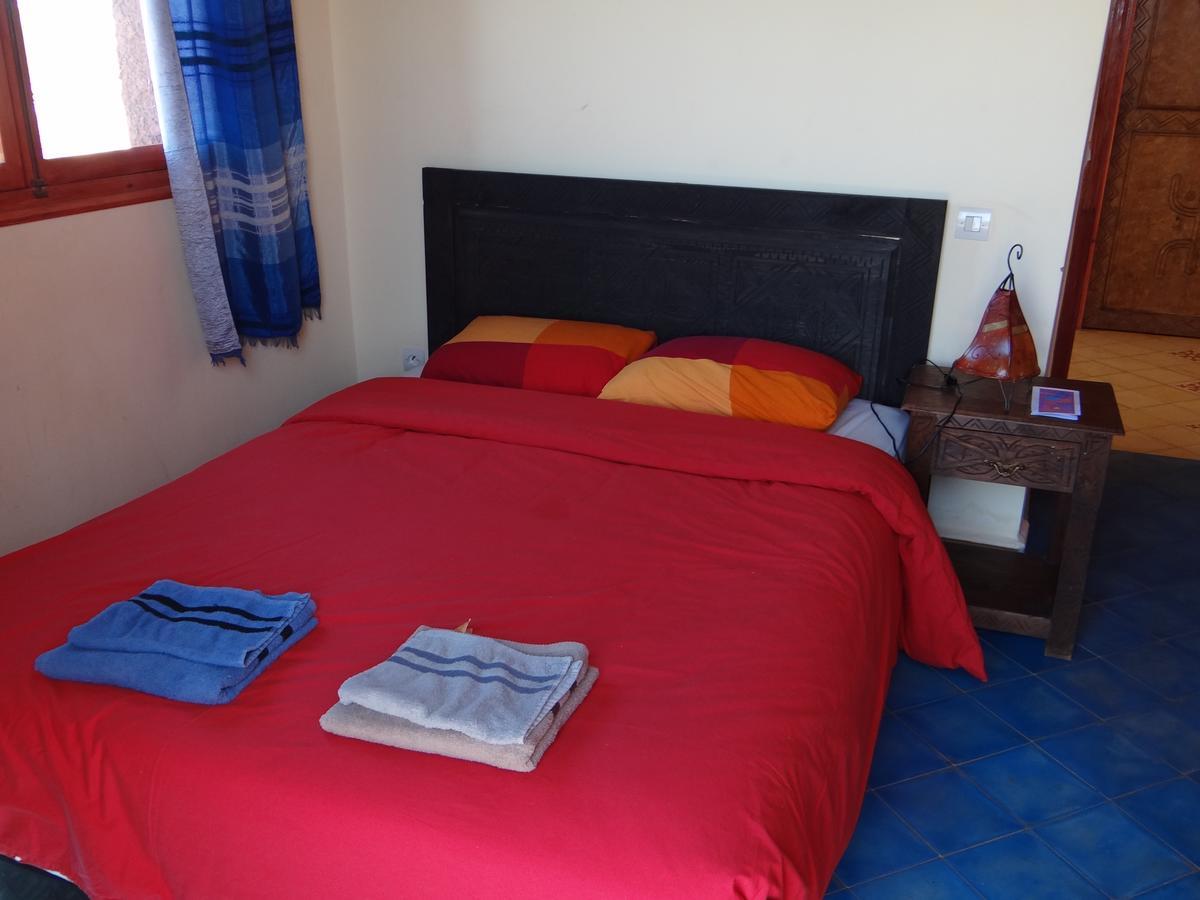 Douar Noujoum Bed & Breakfast Есувейра Екстериор снимка