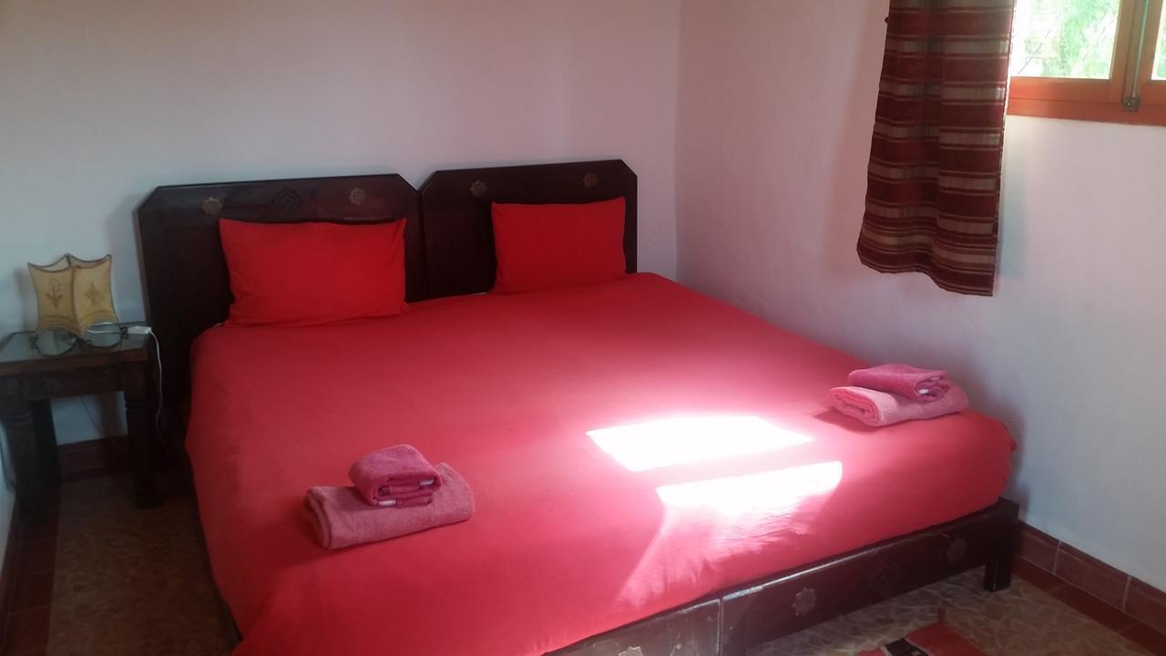 Douar Noujoum Bed & Breakfast Есувейра Екстериор снимка